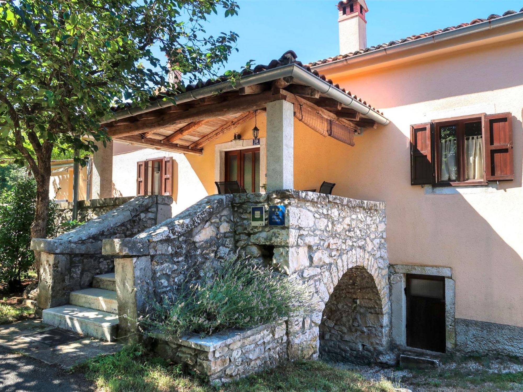 Holiday Home Nino - Lbn305 By Interhome Krsan Exterior photo